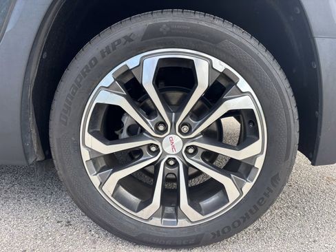 Used 2019 GMC Terrain SLT w/ Preferred Package FWD image 51