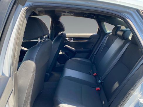 Used 2023 Honda Civic Sport image 13