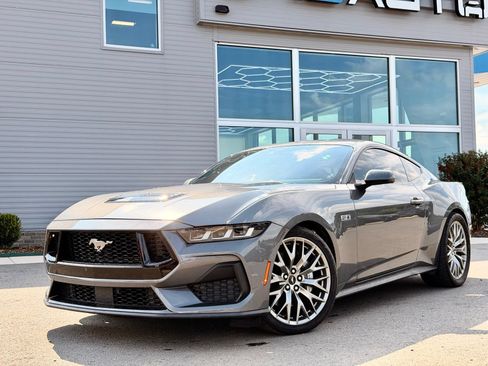 Used 2024 Ford Mustang GT Premium RWD image 6