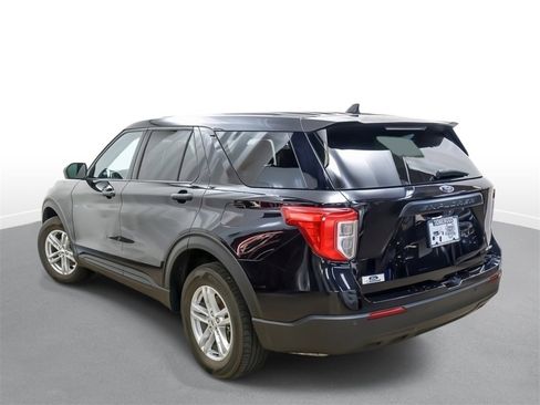 Certified 2023 Ford Explorer 4WD image 8