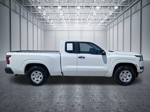 Certified 2025 Nissan Frontier S RWD image 4