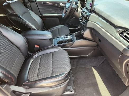 Used 2024 Ford Escape ST-Line FWD image 14