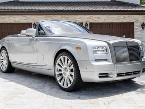 Used 2014 Rolls-Royce Phantom Drophead Coupe image 4