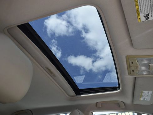 Used 2006 Toyota Avalon XL FWD image 11