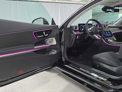 Certified 2026 Mercedes-Benz CLE 300 4MATIC Coupe image 16