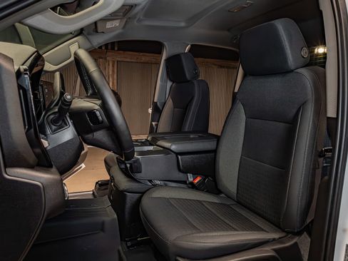 Used 2024 GMC Sierra 2500 SLE w/ SLE Convenience Package image 20