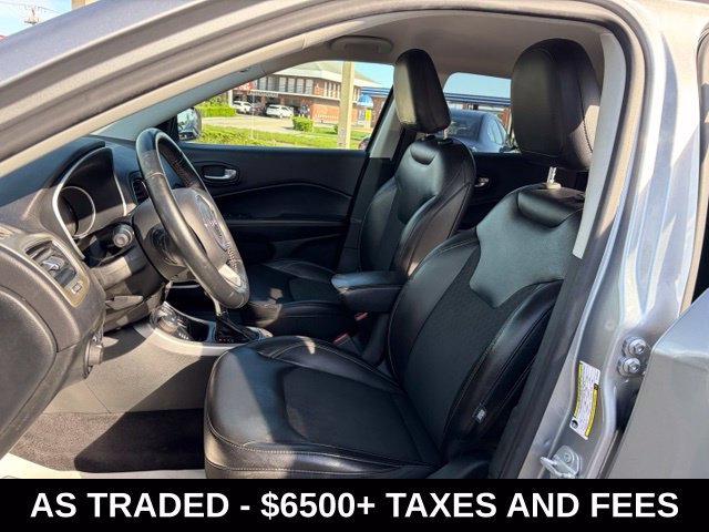 Used 2018 Jeep Compass Latitude w/ Popular Equipment Group AWD/4WD image 14