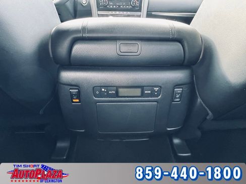 Used 2024 Nissan Armada Platinum w/ Captain's Chairs Package image 42