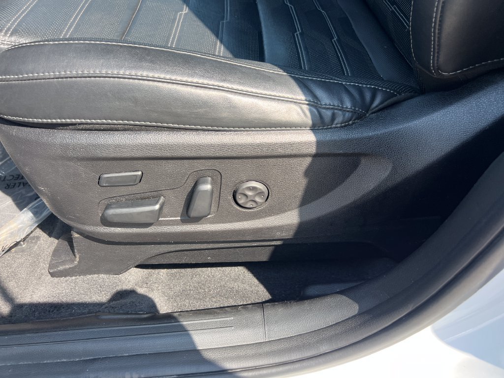 Certified 2023 Kia Telluride SX Prestige AWD/4WD image 12