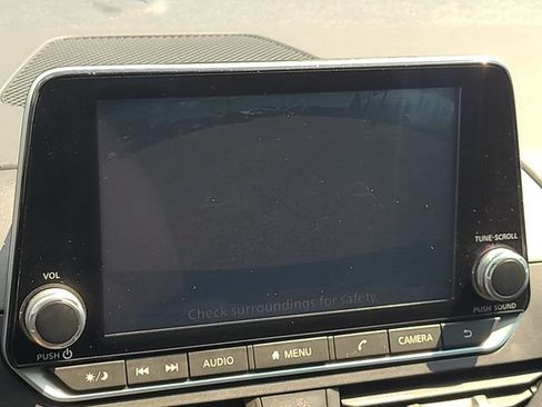 Used 2024 Nissan Altima 2.5 SV AWD/4WD image 19