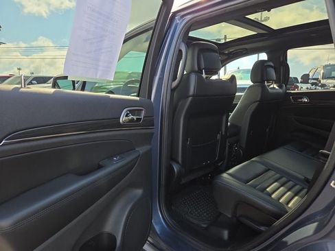 Used 2019 Jeep Grand Cherokee Limited X AWD/4WD image 11