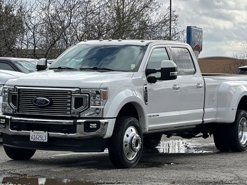 Used 2022 Ford F450 Lariat w/ Lariat Ultimate Package image 8