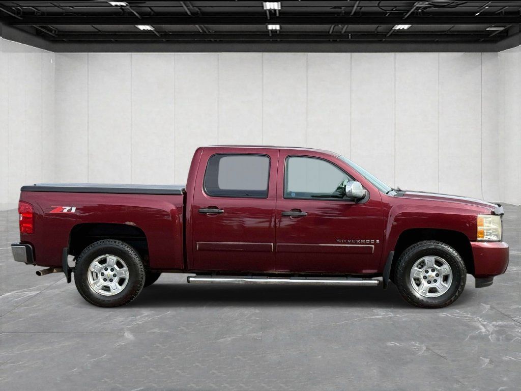 Used 2008 Chevrolet Silverado 1500 LT w/ Power Pack Plus RWD image 4