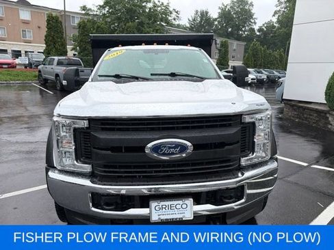 Used 2019 Ford F550 4x4 Regular Cab Super Duty w/ XL Value Package image 2