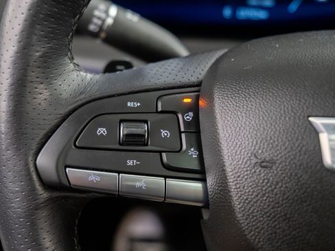 Certified 2024 Cadillac XT4 Sport image 28