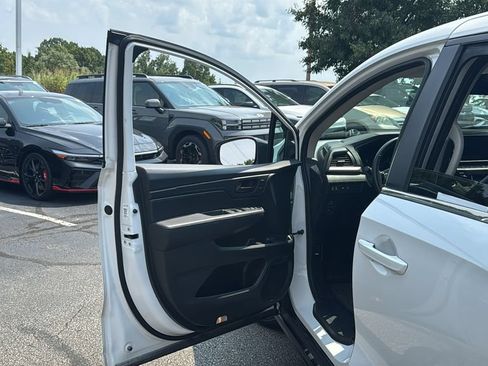 Used 2025 Honda Odyssey EX-L image 13