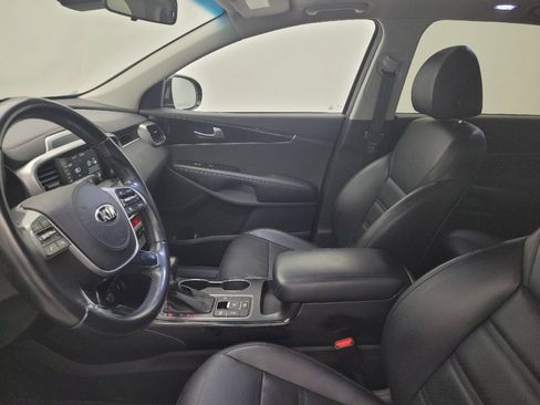 Used 2020 Kia Sorento EX AWD/4WD image 17