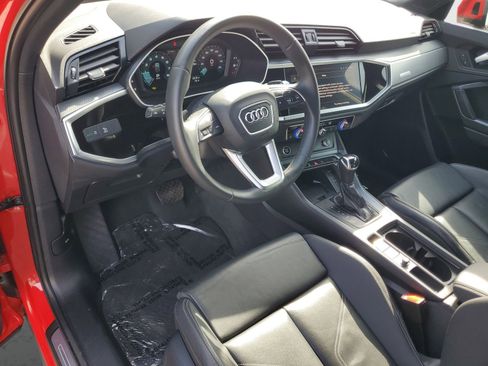 Used 2025 Audi Q3 2.0T Premium w/ Convenience Package image 18