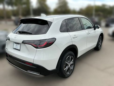 Certified 2024 Honda HR-V EX-L image 5