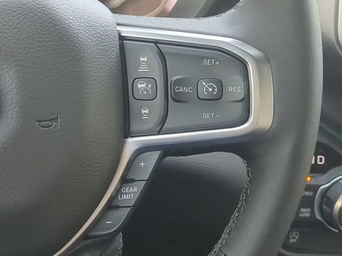 New 2026 RAM 1500 Big Horn AWD/4WD image 33