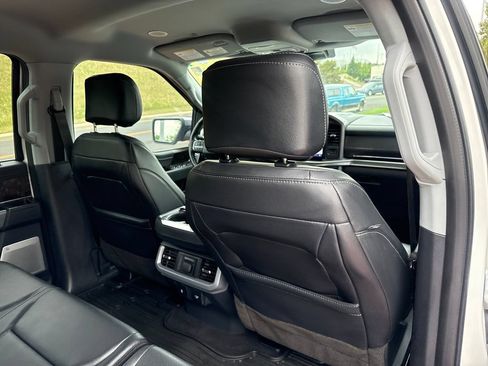 Used 2023 Ford F150 Lariat w/ Equipment Group 502A High AWD/4WD image 26