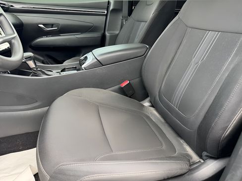 Used 2024 Hyundai Tucson SEL FWD image 18