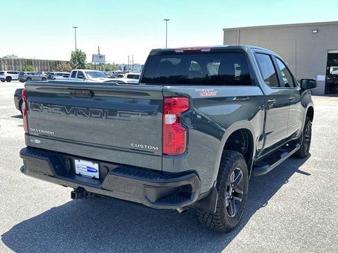Used 2025 Chevrolet Silverado 1500 Custom Trail Boss AWD/4WD image 19