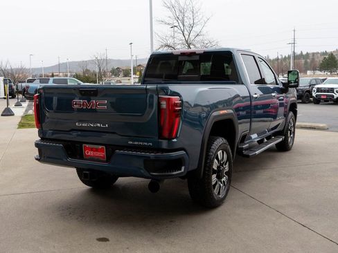 Used 2025 GMC Sierra 2500 Denali w/ Denali Reserve Package AWD/4WD image 7