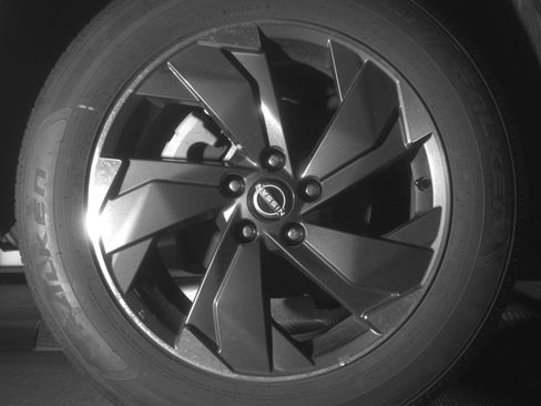 Used 2025 Nissan Rogue SV image 15