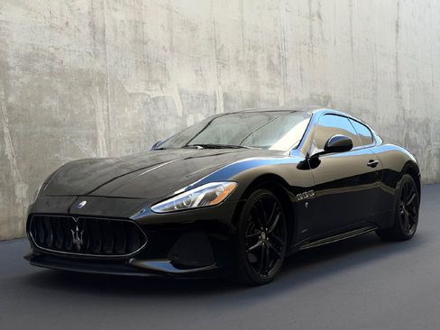 Used 2018 Maserati GranTurismo Sport image 1