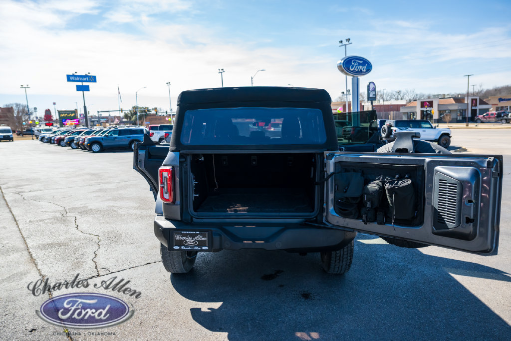 Used 2022 Ford Bronco Outer Banks AWD/4WD image 17