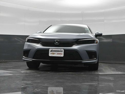 Used 2022 Honda Civic Touring image 26