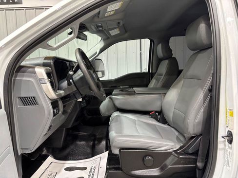 Used 2023 Ford F250 XL w/ FX4 Off-Road Package AWD/4WD image 11