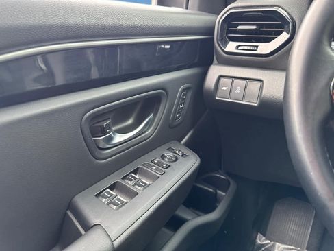 Used 2025 Honda Pilot Touring image 22