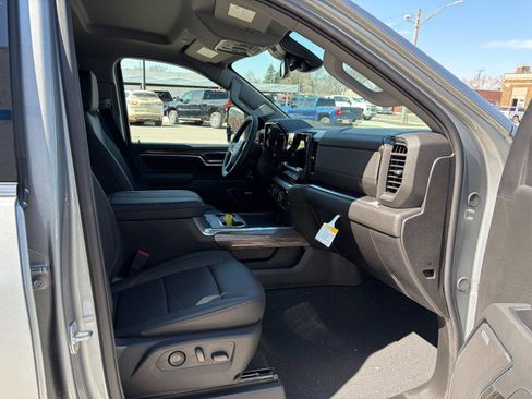 Used 2026 Chevrolet Silverado 3500 LTZ AWD/4WD image 23