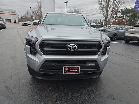 Certified 2024 Toyota Tacoma SR5 image 10