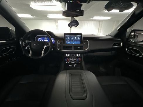 Certified 2024 Chevrolet Tahoe Z71 w/ Luxury Package AWD/4WD image 20