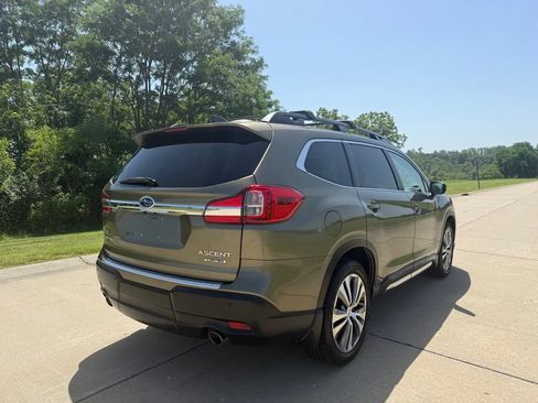 Used 2022 Subaru Ascent Limited w/ Technology Package AWD/4WD image 3