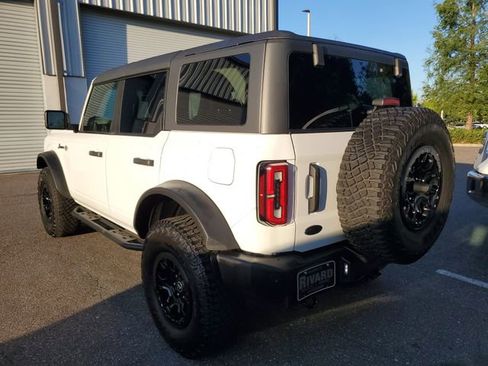 Used 2024 Ford Bronco Wildtrak AWD/4WD image 3