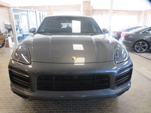 Used 2020 Porsche Cayenne S image 63