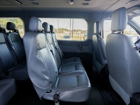 Used 2016 Ford Transit 350 XL image 31