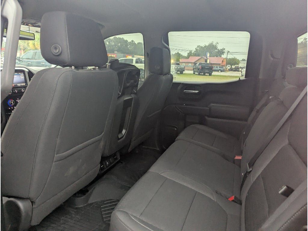 Used 2022 Chevrolet Silverado 1500 LT AWD/4WD image 13