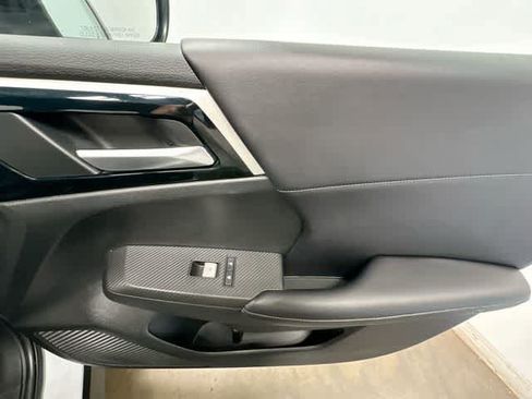 Used 2023 Mitsubishi Outlander SE Black Edition AWD/4WD image 23