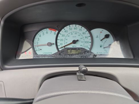 Used 2003 Toyota Corolla LE image 19