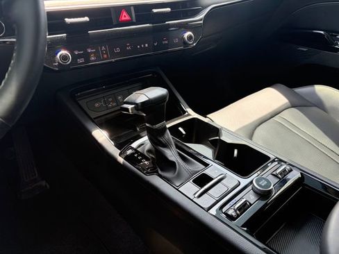 Used 2025 Kia K5 EX FWD image 27