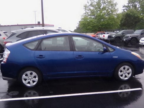 Used 2008 Toyota Prius FWD image 2