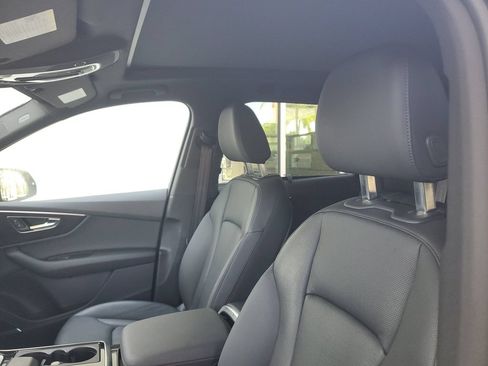 Used 2022 Audi Q7 2.0T Premium Plus AWD/4WD image 21