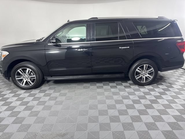 Used 2024 Ford Expedition Max Limited AWD/4WD image 8