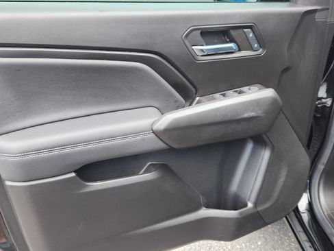 Used 2024 Chevrolet Colorado LT w/ LT Convenience Package III AWD/4WD image 6