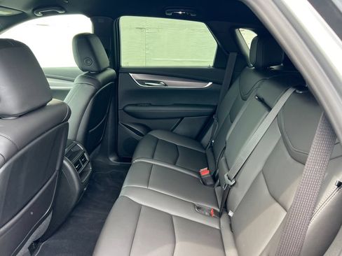 New 2026 Cadillac XT5 Luxury AWD/4WD image 14